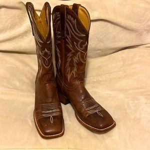 Idyllwind fueled by Miranda lambert Women square toe leather pull-on cowboy boot
